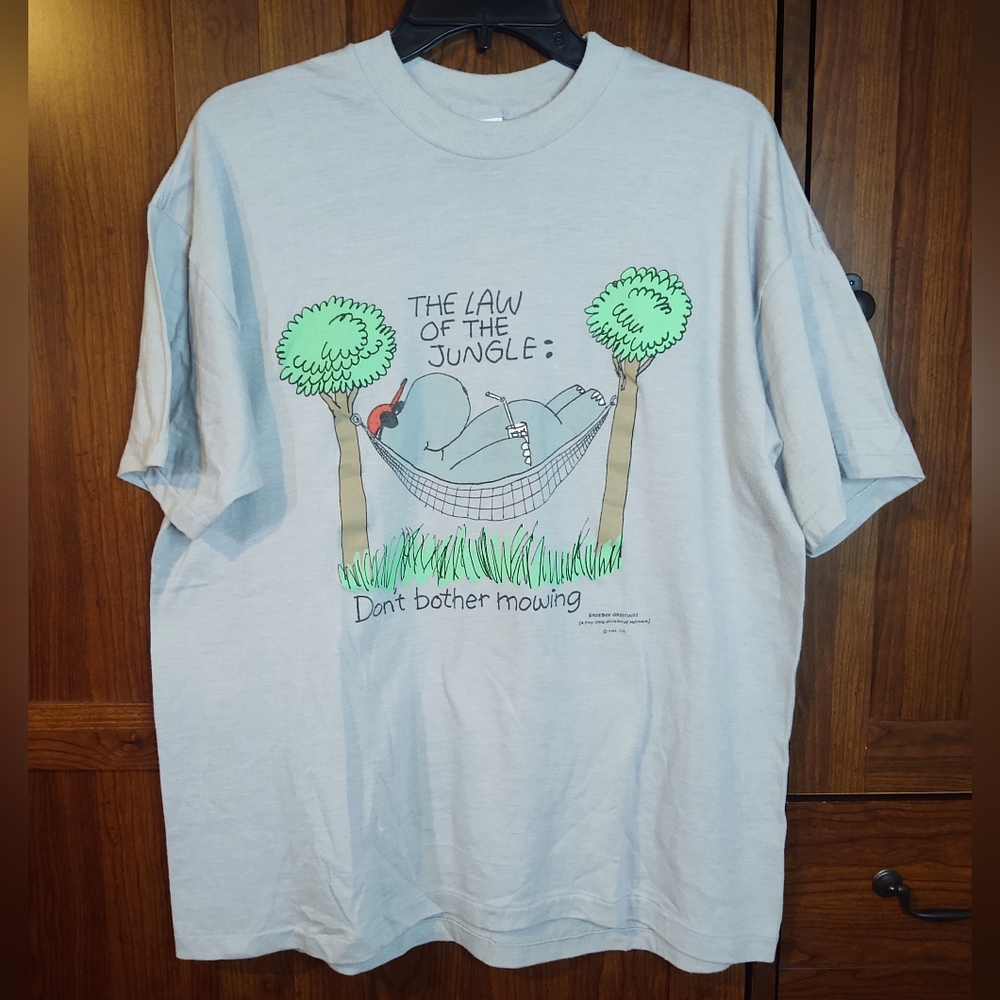 Vtg 80's Shoebox Greetings Law Of The Jungle Tee